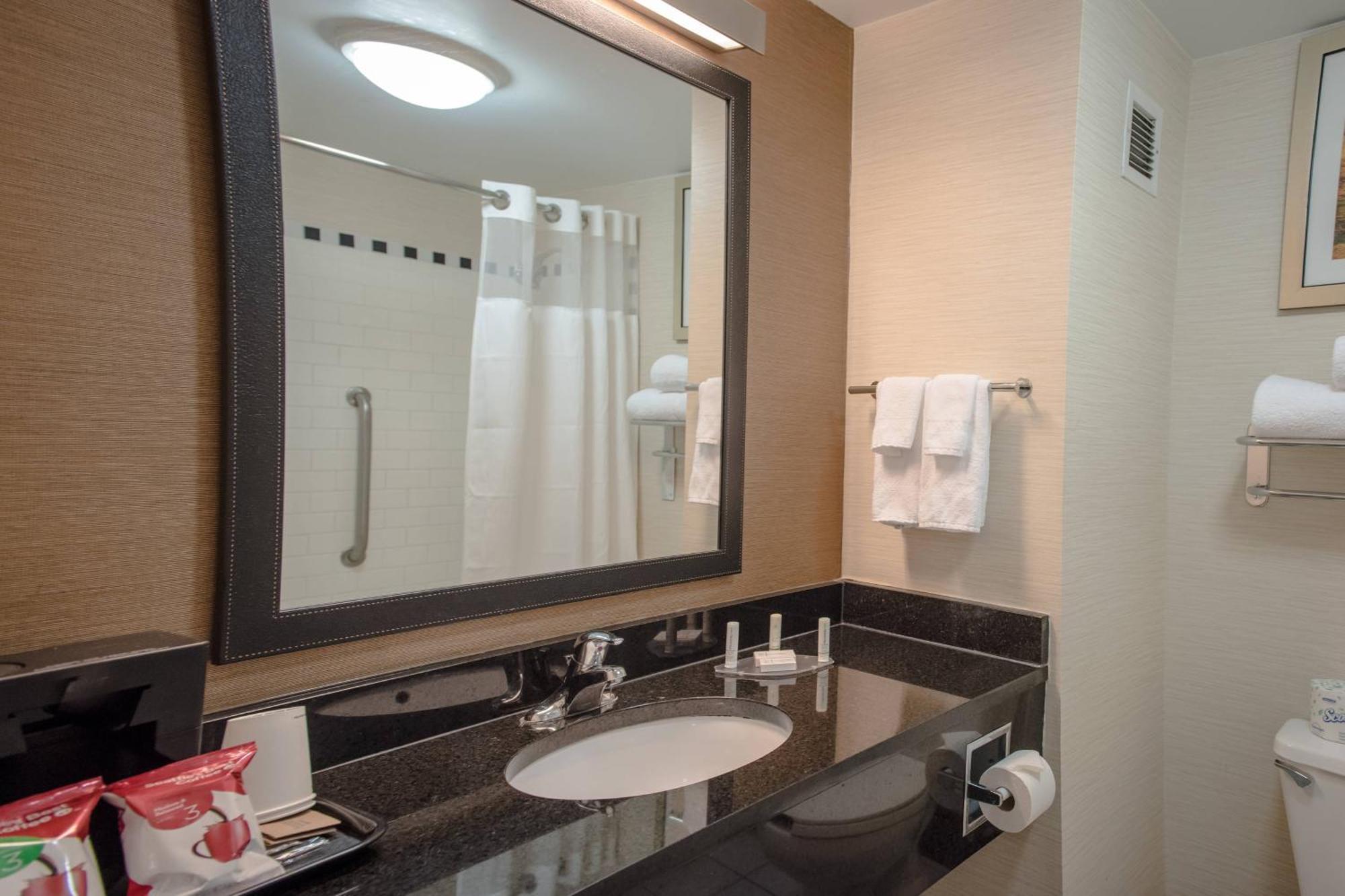 Fairfield Inn & Suites By Marriott Knoxville/East Bilik gambar